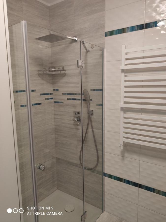 Apartament Szafir W Budynku Basenowym Morska Klifowa Rewal Eksteriør bilde